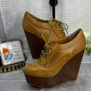 (R5)Steve Madden PARRDON,vintage
Brown leather lace-up platform oxfords,women' 9